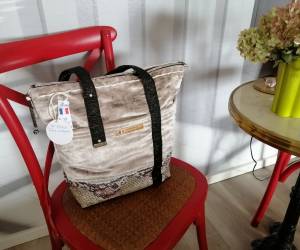 BEIGE ROSE ET SERPENT GRAND MODELE